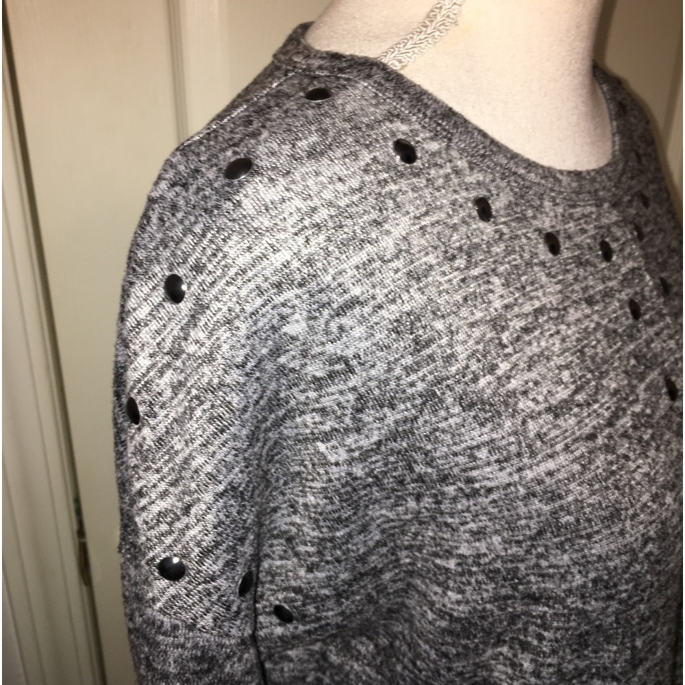 Cascade Blue Lightweight Sweater - Picture 4 of 9